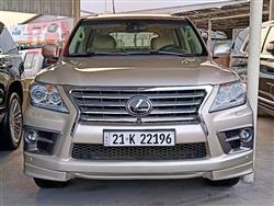 Lexus LX